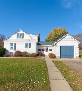 925 S Prairie Street