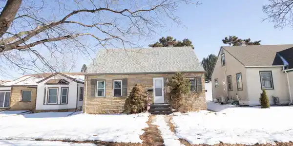 1168 Lane Place