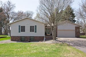 2947 Bellaire