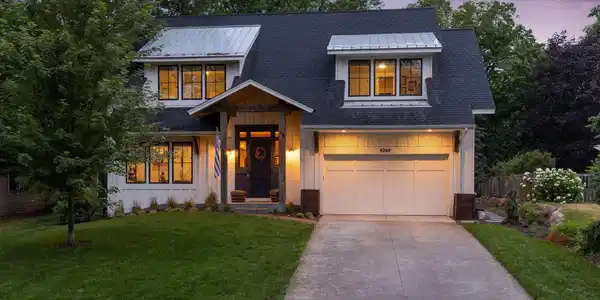 4260 Jefferson