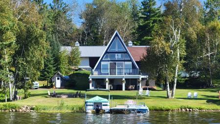 5226 Pontoon Bay Road