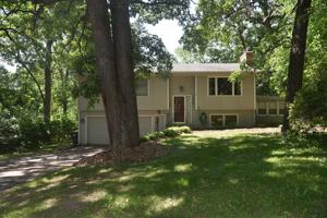 16836 Edgewood