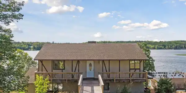 4292 Thomas Lake