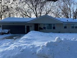 5724 Jackson NE