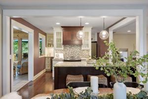 14637 Village Woods