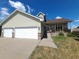 311 18th S