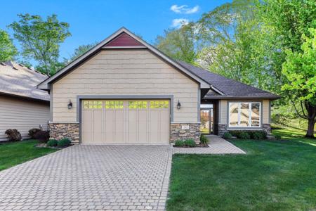 15563 Drake Circle NW