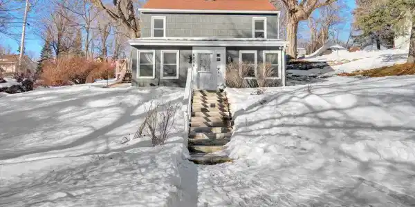 6056 Hawthorne Road