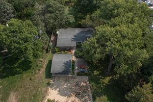 2774 Lakeview