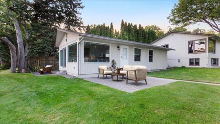 1744 Old Cty Road 120 NE