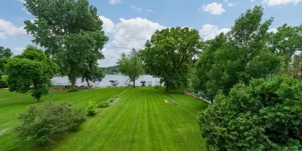 6343 Bay Ridge Road