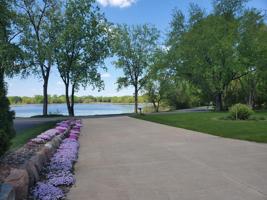 7775 Spring Lake