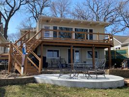 697 Shoreacres Drive