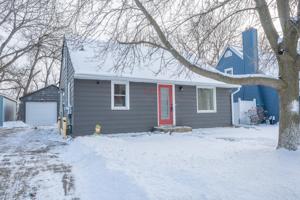 1516 3rd NW