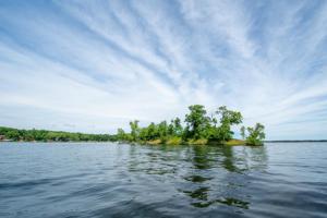 Sand Islands on Cross Lake