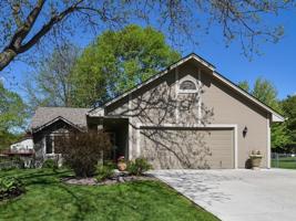 9135 Kingsview N