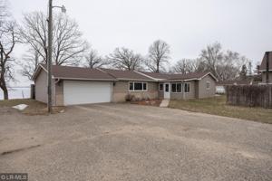 44944 Plentywood