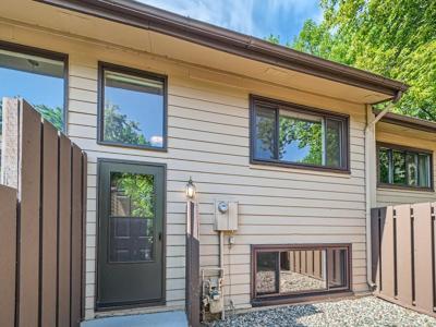 305 Eagle Lake