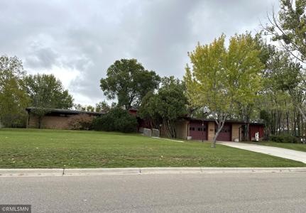 633 Country Club
