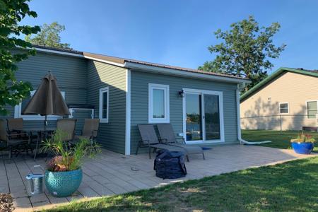 27096 Little Floyd Lake Road