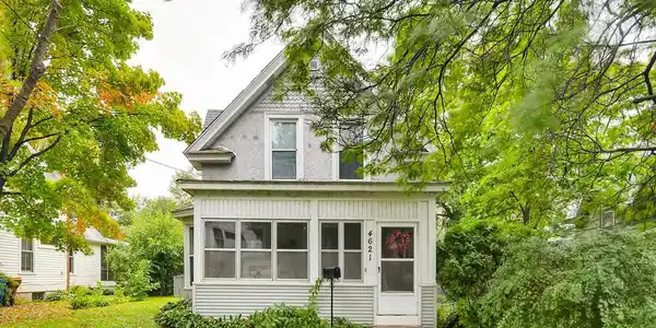 4621 Shady Lane
