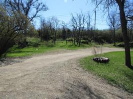 107 Highway 212 E