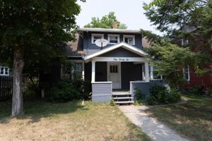 526 Alcott