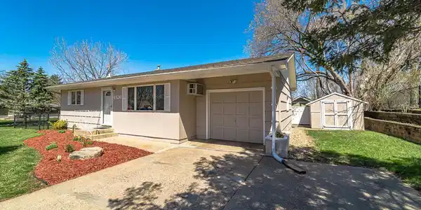 4326 Colorado SE