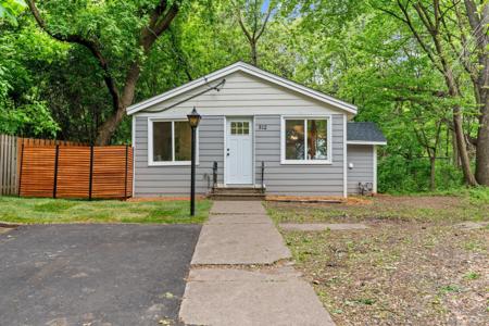 312 Wildwood Avenue