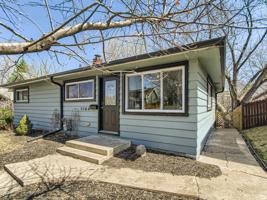 1104 Oxford N