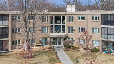 4360 Brookside Court