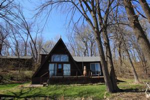 89776 Sturgeon Island