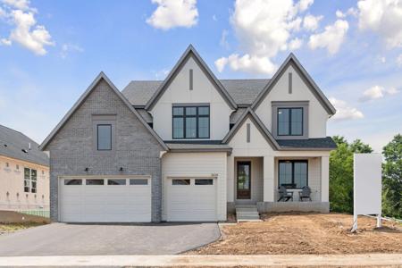 3634 Knightsbridge Trail N