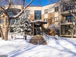 10 Windsor Court