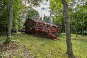 4764 Shangri La NE