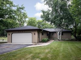5691 Woodside SE