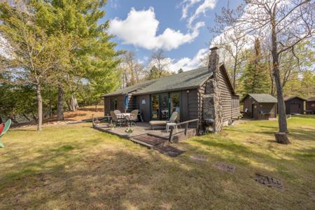 901 N Widow Lake Trail NW