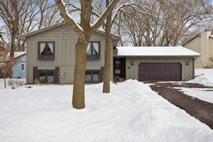 271 Woodridge Drive