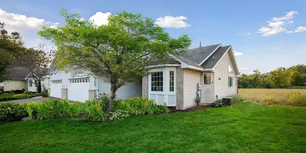 1609 Maple Manors Court
