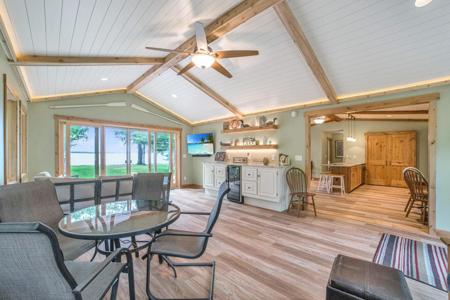 28131 Pelican Lake Road