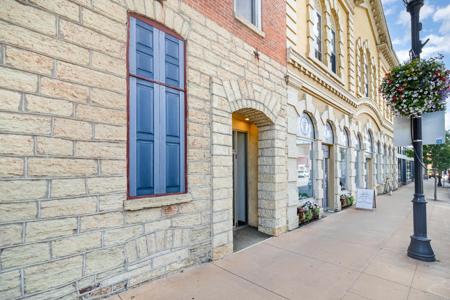 405 Main Street