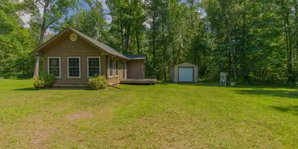 44100 Bow Lane