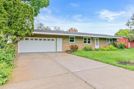 25 W Golden Lake Road