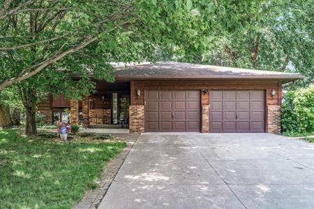 3195 Park Overlook Drive