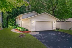 15245 Edinborough NE