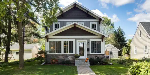 4939 Morehead