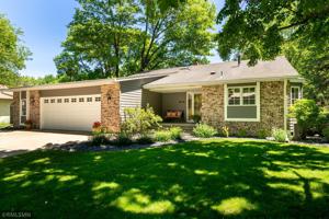 4836 Lakeview