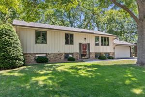1641 17th NW