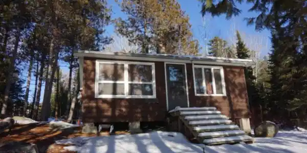 628 Lindgrens Shore