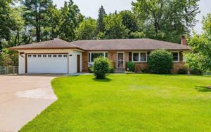2199 Long Lake